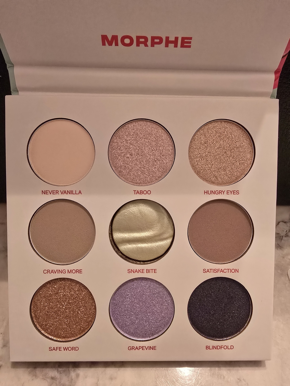 Morphe Pulp Fantasy Palette - 9 Shade Highlight and Shimmer Set